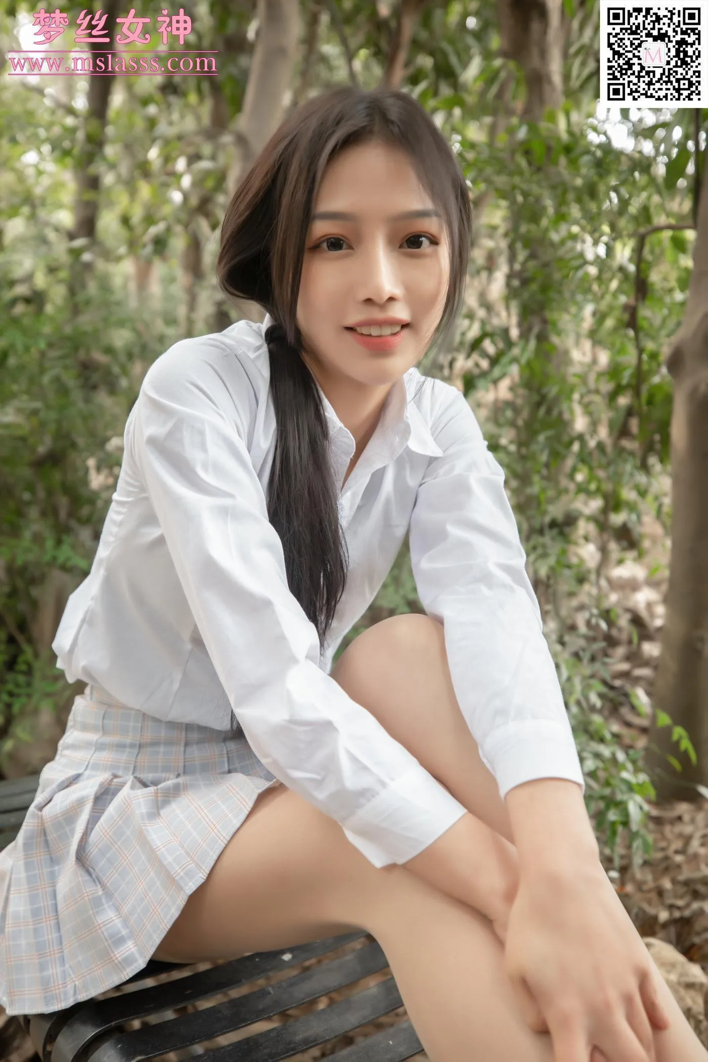 [MSLASS梦丝女神] 2020.04.03 NO.105 小苏琪 性感的小嘴唇 [70P]插图8